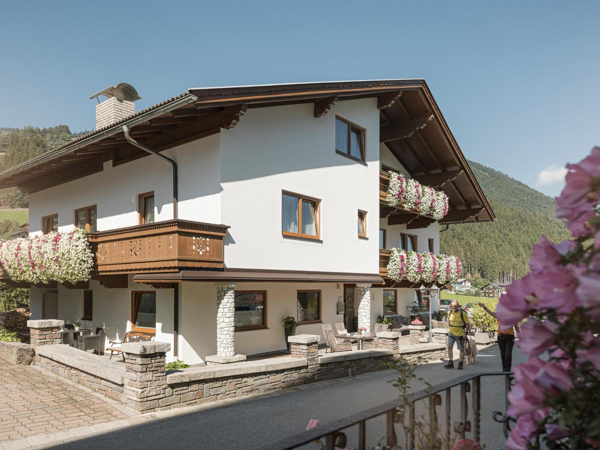 Haus Christine Hotel Ried im Zillertal Exterior foto